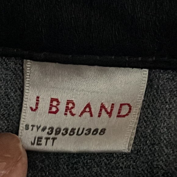 J BRAND JETT JEANS SIZE 28 Style# 3935U388 Black Ankle Cropped - Picture 7 of 14